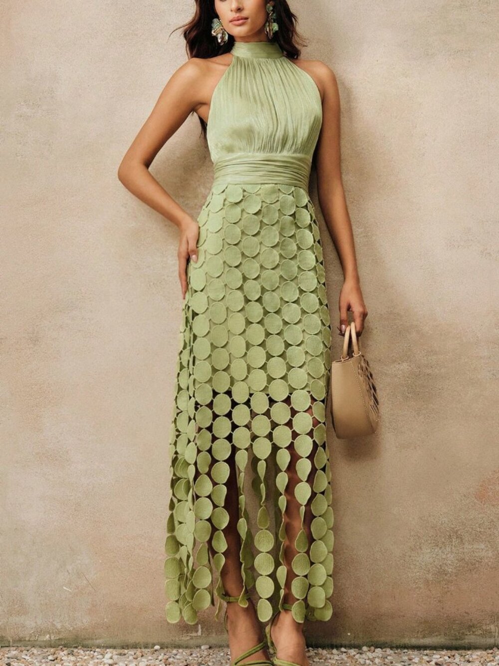 Green Elegant Women's Multi-Layer Hoop Sleeveless Dress - Picture 4 of 7